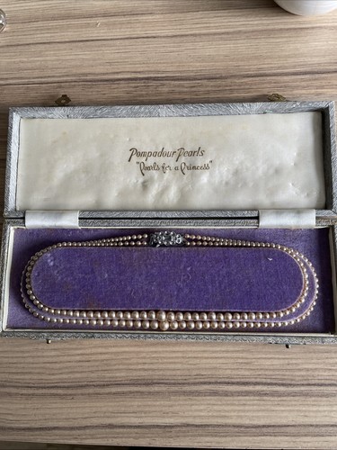 Vintage 1950s pompadour - vintage,