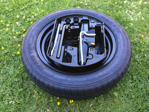 Space saver spare wheel - wheel, jack