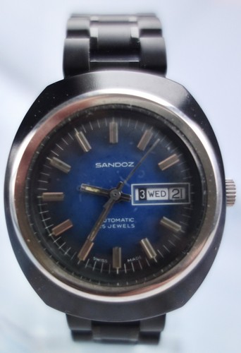 Black serviced auto - black, jewel