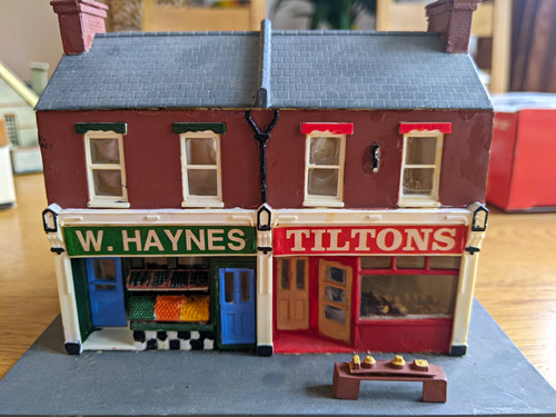 Hornby railways gauge mixed - gauge,