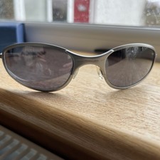 Vintage Oakley A Wire Thick