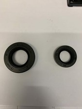 SUZUKI LT50 LT 50 84-05 Engine crank seals left and right