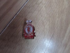 COLLECTABLE FOOTBALL PIN BADGES MANCHESTER UNITED FOOTBALL CLUB