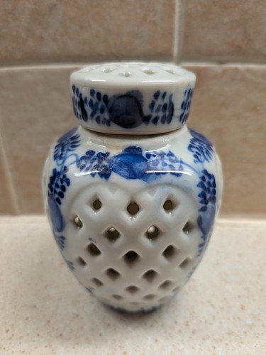 Antique chinese blue white - antique,