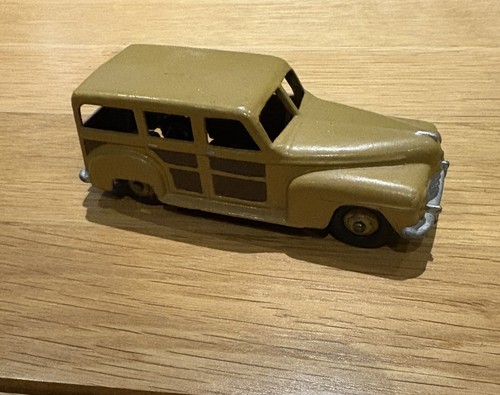 Dinky toys plymouth woody - dinky,