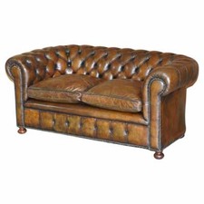 STUNNING ANTIQUE FULLY RESTORED CIGAR BROWN LEATHER CHESTERFIELD SOFA WALNUT
