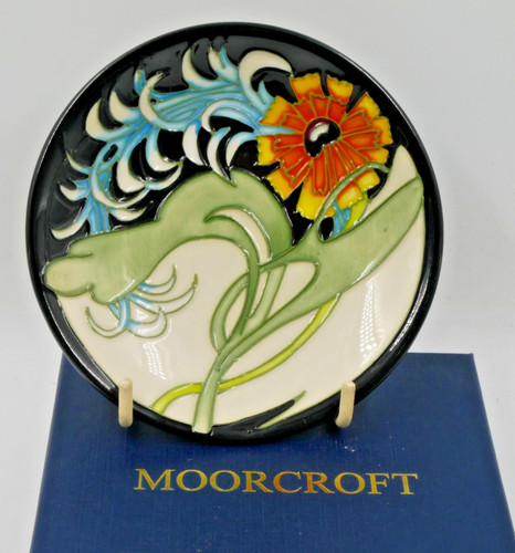 New boxed moorcroft collectors - moorcroft,