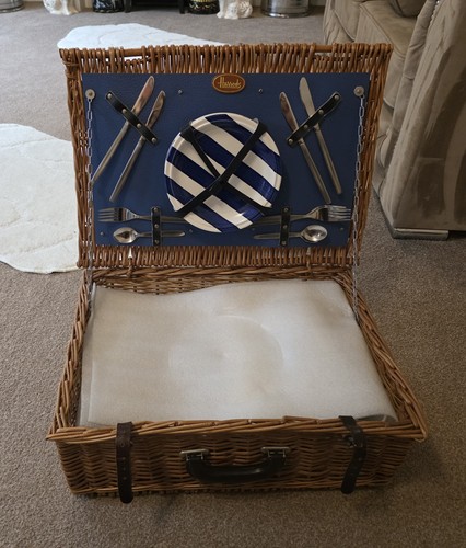 Vintage classic wicker harrods - classic,