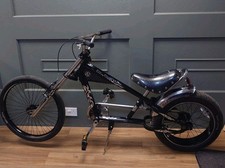 schwinn stingray chopper bike