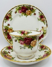 Royal Albert Old Country Roses