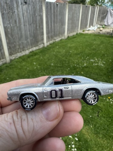 Hot wheels general lee - hot,