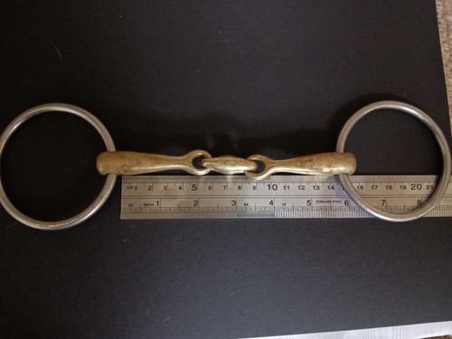 Neue schule tranz angled - schule,