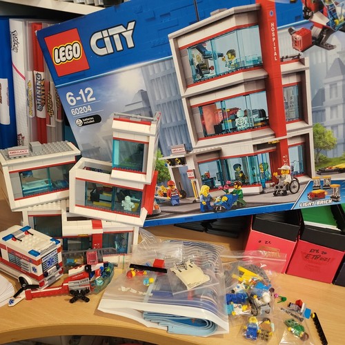 Lego city hospital 60204 - hospital, set