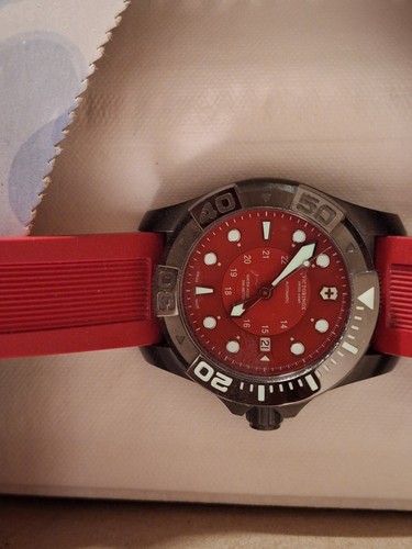 Victorinox dive master 500 - victorinox,
