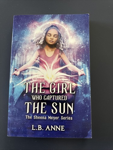 The girl who captured - the,