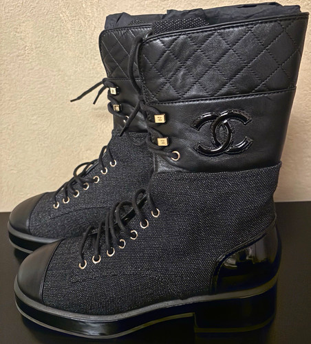 Chanel black leather lace - black,