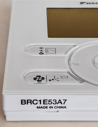 Little used daikin brc1e53a7 - used,