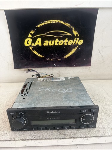 Genuine skoda car - skoda, radio