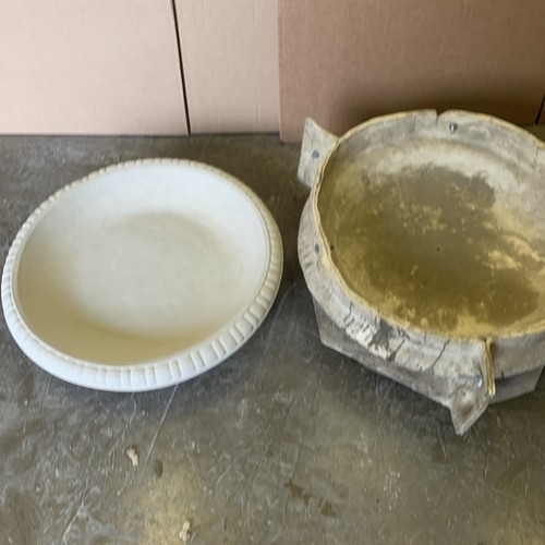Latex and fibreglass - latex, to