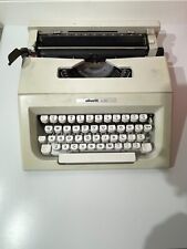 Vintage Olivetti L20