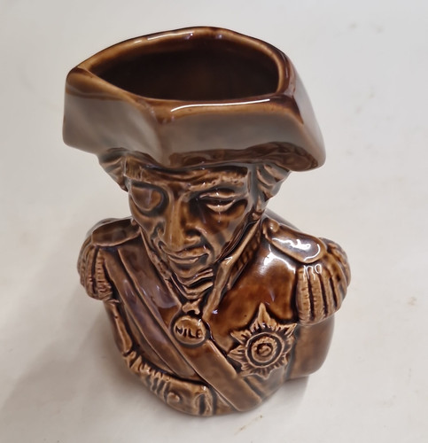 Vintage holkham pottery lord - holkham,