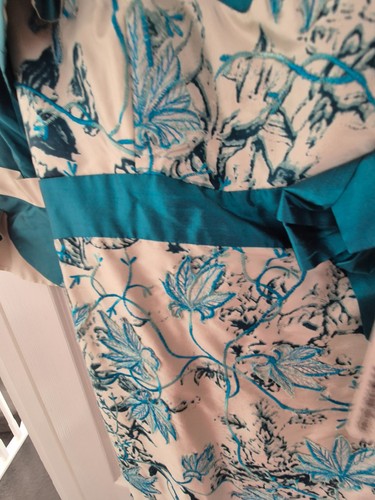 Brand new linea raffaelli size - new,