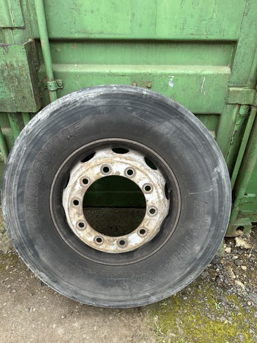 295 steer tyres - 80, 22.5