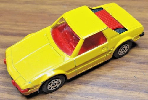 Corgi juniors fiat - fiat, x1/9