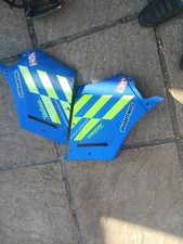 Suzuki Gsxr750 F G H Middle Fairing Panels In Fibreglass.