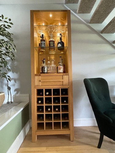 Solid wood display cabinet - solid,