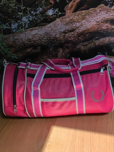 Fred perry pink cream - fred,