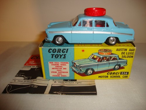 Corgi 236 austin a60 luxe - 236,