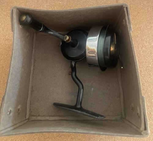Vintage hardy fishing - fishing, reel