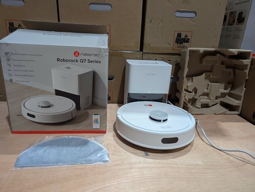 Roborock robot vacuum - q7,
