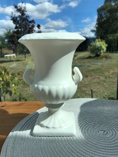 Vintage white vase shorter - vintage,