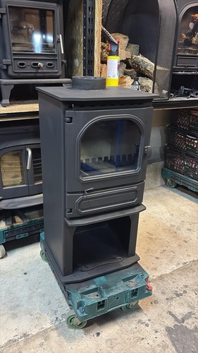 Dunsley highlander stove on - dunsley,