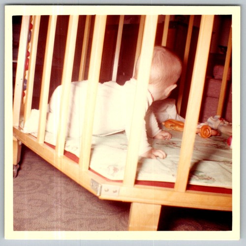 Vtg color snapshot baby - snapshot,
