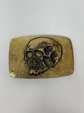 Tomb Raider Lara Croft Skull