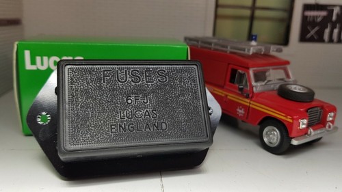 Land rover series - 3, box