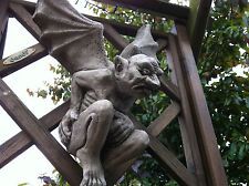 (NEW)GARDEN STONE ORNAMENTS,FLYING GARGOYLE~WINGED GARGOYLES,CONCRETE ORNAMENT