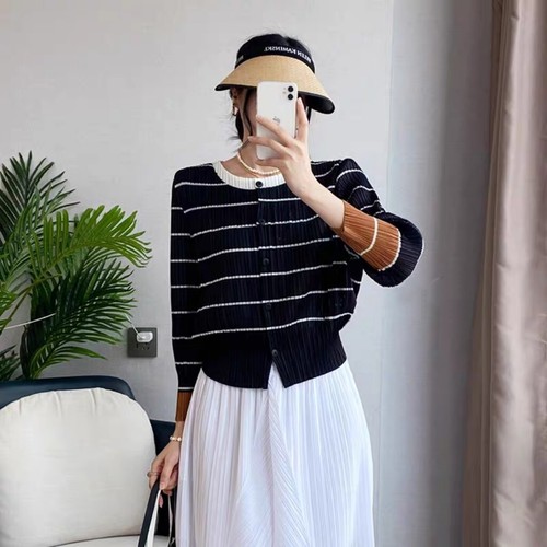 Pleats please issey style - pleats,
