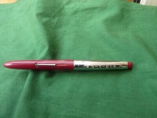VINTAGE SCRIPTO LEVER FILL FOUNTAIN PEN - RED BODY