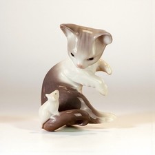 Lladro Animals Cat and Mouse Figurine #05236 Preloved 4"