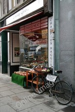 Photo 6x4 Lindsay Grieve, Butchers, Hawick There is an old message bike o c2011