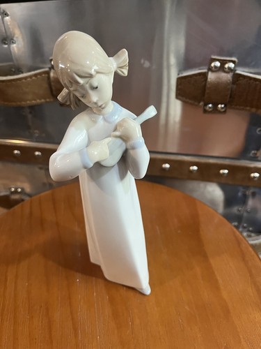 Lladro 4871 nina con guitarra - lladro,