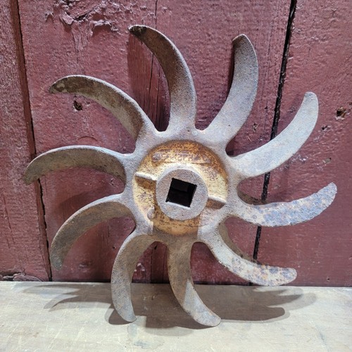 Vintage unusual cast iron - vintage,