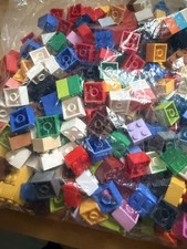  LEGO Bricks  2x2 pin x 200