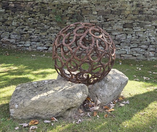 Horseshoe sphere - horseshoe,