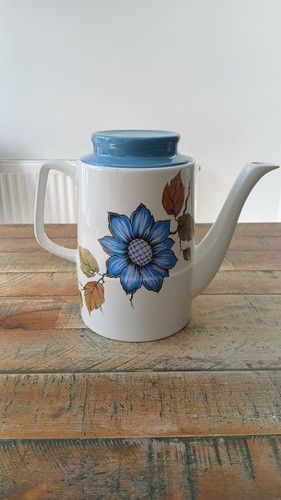 Hostess british anchor teapot - british,