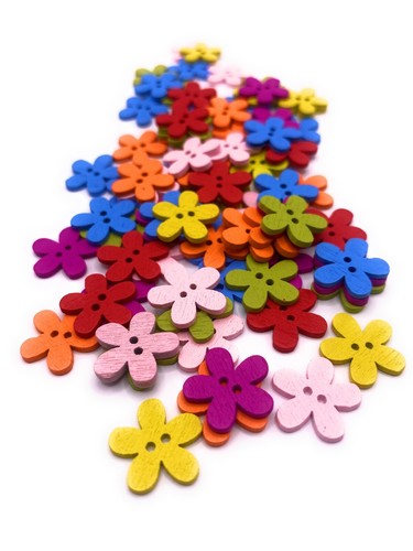 15mm flower shaped wooden - 30,